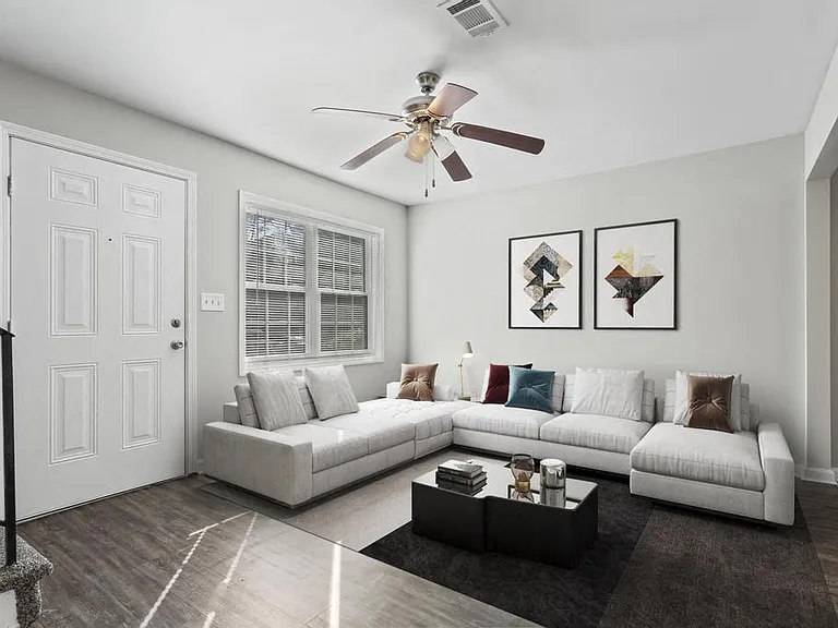Upland Townhomes — Photo 8
