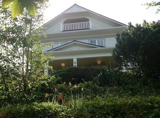 6622 E Green Lake Way N, Seattle, WA 98103