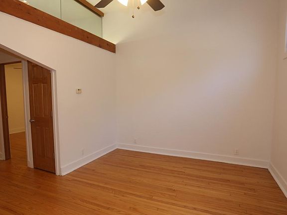 5th image of 3136 N Southport Ave #Ig1f