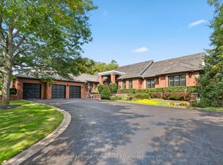 8 Buggey Ln, Ajax, ON L1Z 1X4