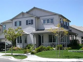 3 bed, 2.5 bath, 1862 sqft, $5,000 — Photo 1