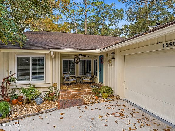 3rd image of 12202 SPINEY RIDGE Drive S