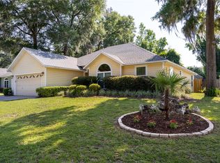 5925 SW 85th St, Gainesville, FL 32608