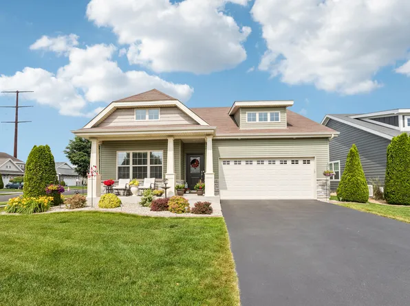 10224 Privet Dr, Crown Point, IN 46307