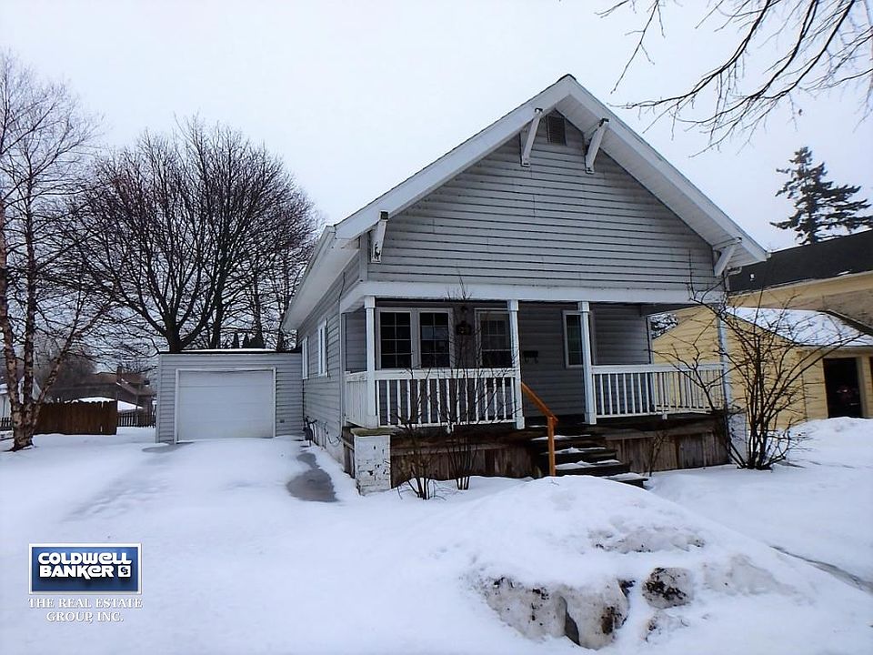 Welcome to 1218 Dodge St