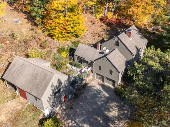 808 Russell Station Road, Francestown, NH 03043