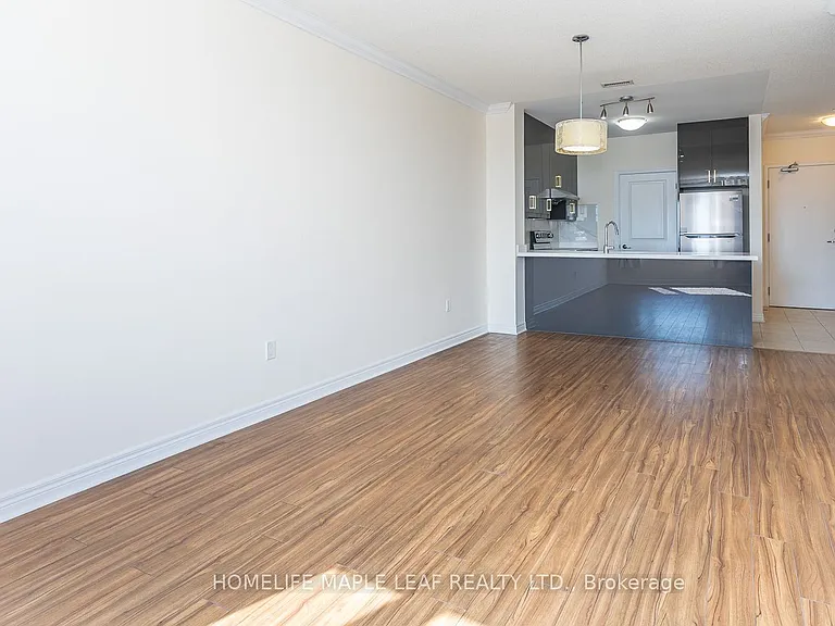 7400 Markham Rd #517 — Photo 14