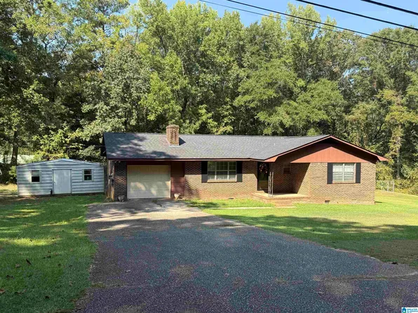 47 Randall Dr, Centreville, AL 35042