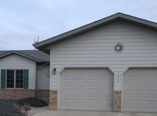106 Port Weyms Ct, Fort Pierre, SD 57532