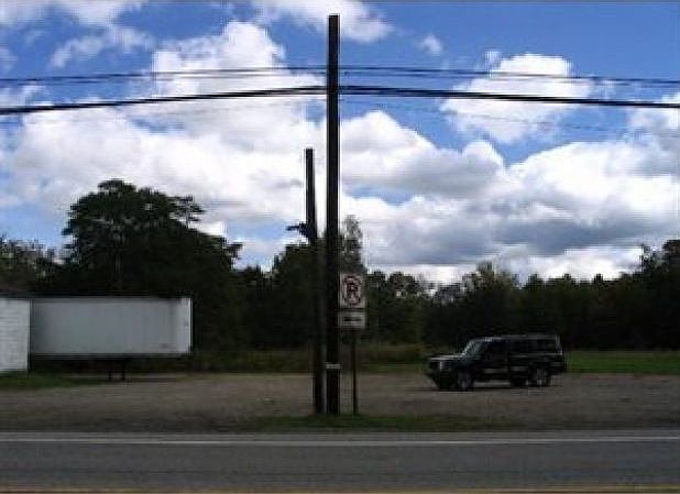 2nd image of 8665 Wattsburg Rd
