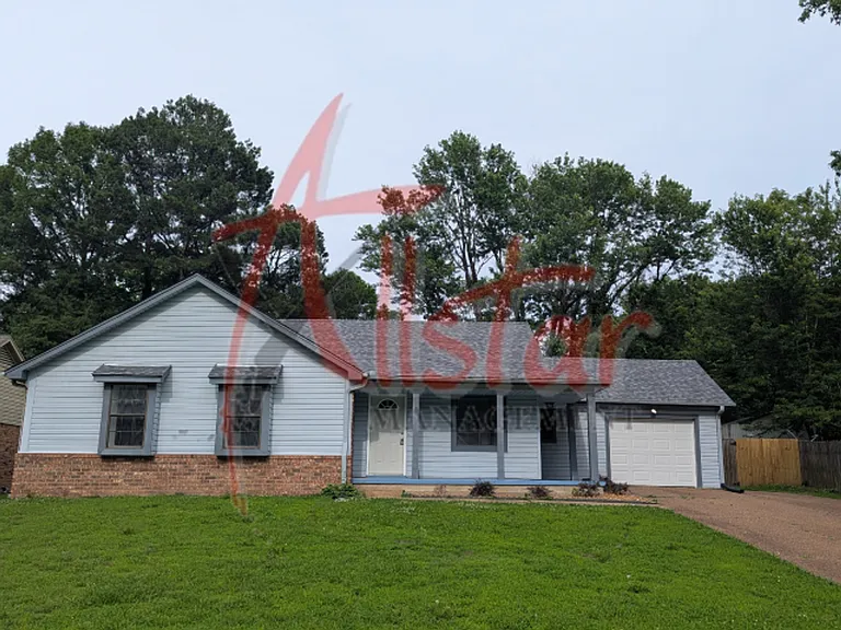 5640 Ingleside Dr — Photo 1