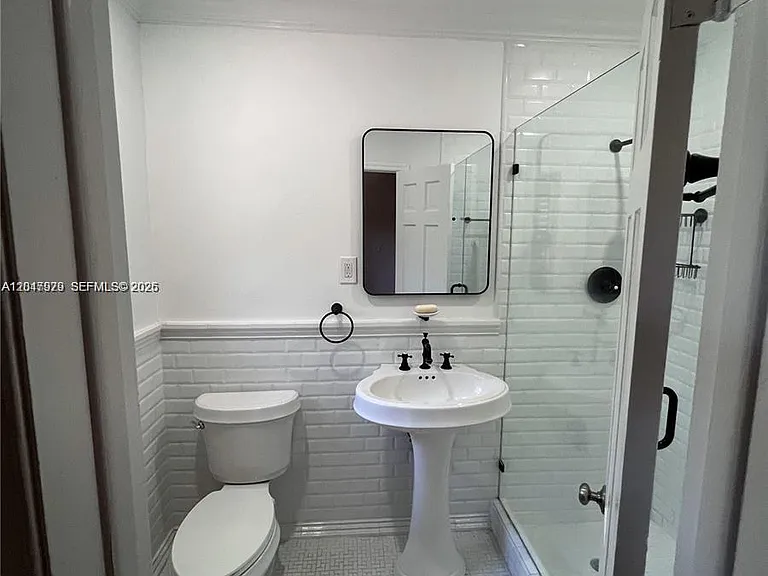 1452 Urbino Ave — Photo 12