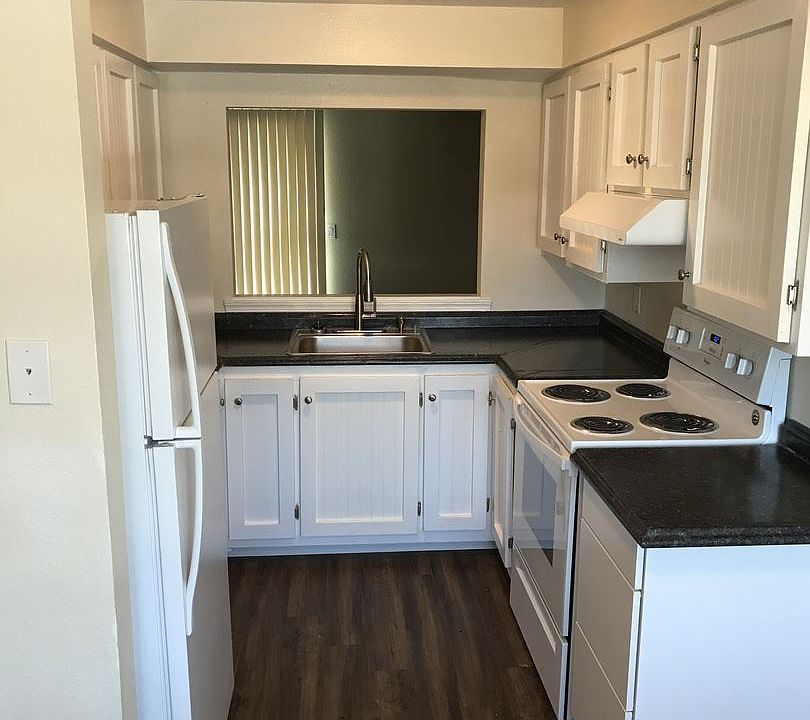 1st image of 1896 NE Highway 99w APT 02