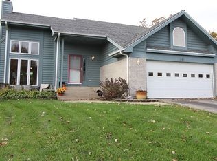 349 Oak Ridge Dr, Darien, WI 53114