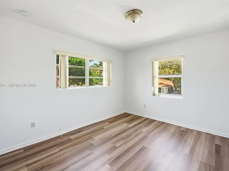 7512 NW 1st Ave #7512 — Photo 6
