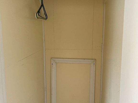 5th image of 103 Conrad Ct #1