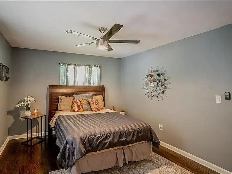 3052 Browns Mill Rd SE — Photo 30