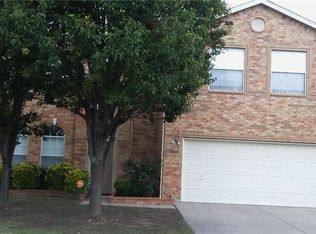 1013 Pullman Dr, Saginaw, TX 76131