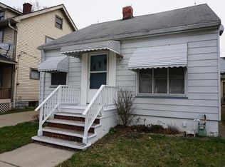 1571 Olivewood Ave, Lakewood, OH 44107
