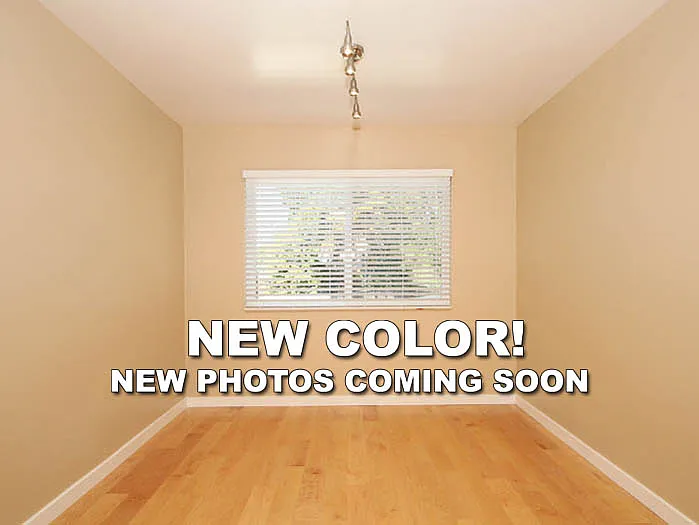 120-122 E Creek Dr — Photo 9