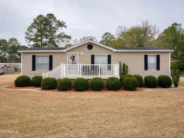 193 Tillett Lane, Sneads Ferry, NC 28460