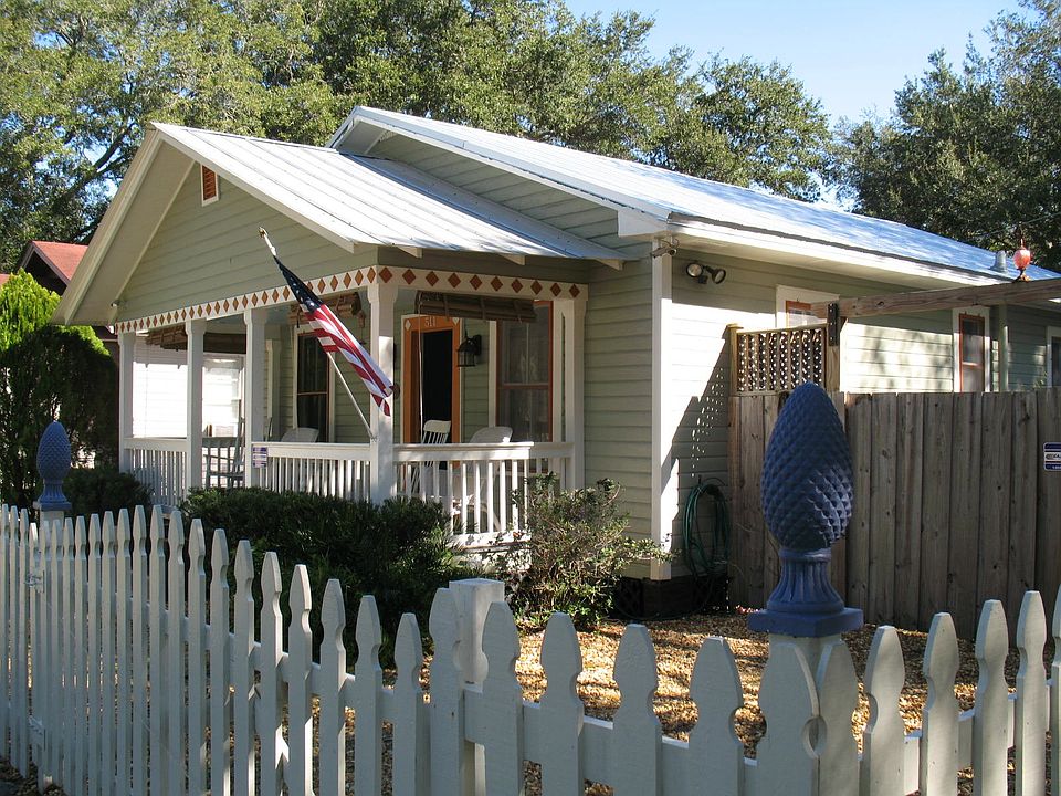 1st image of 511 Elm Ave