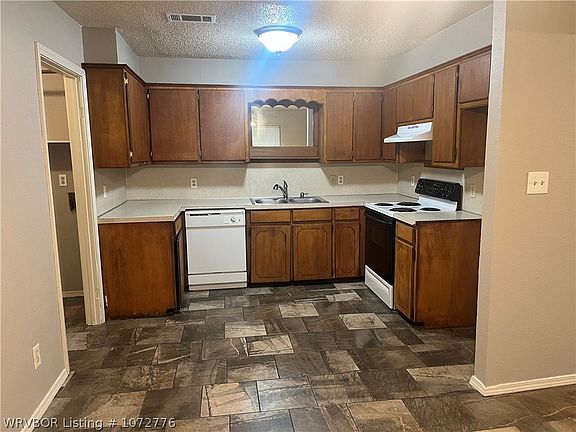 2nd image of 1008 Flat Rock Dr
