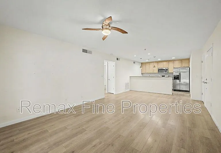 4704 E Paradise Village Pkwy N #111 — Photo 3