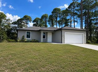 6203 Forest Ct, Labelle, FL 33935