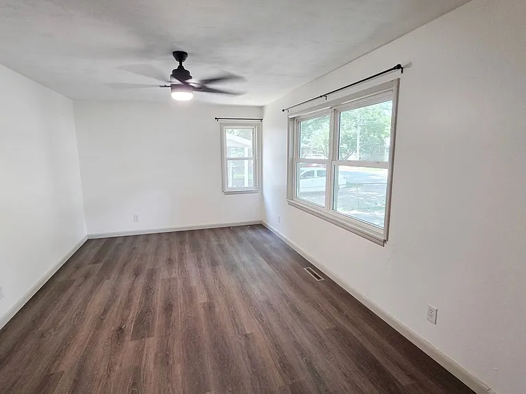 2028 S Fairway Ave — Photo 4