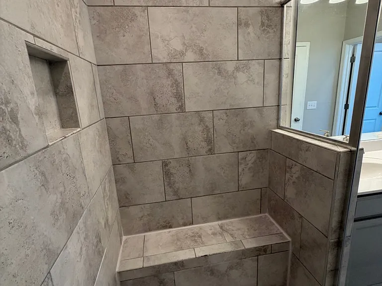 2590 Morehead St — Photo 34