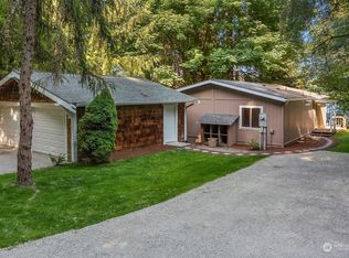 28828 125th Pl SW, Vashon, WA 98070