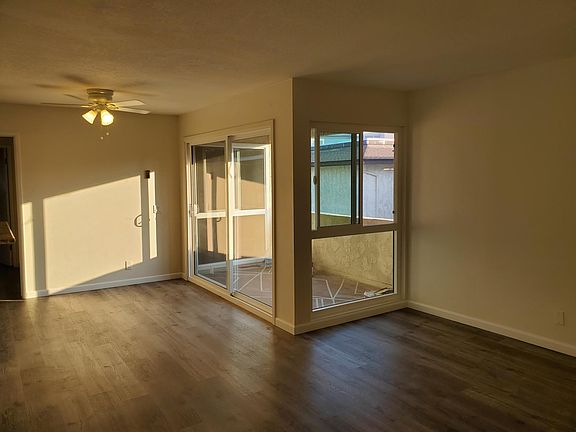 4th image of 4239 Hilaria Way