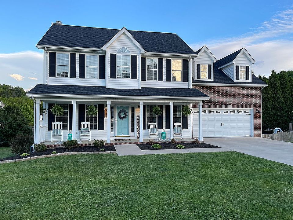 1st image of 348 Leslie Ct