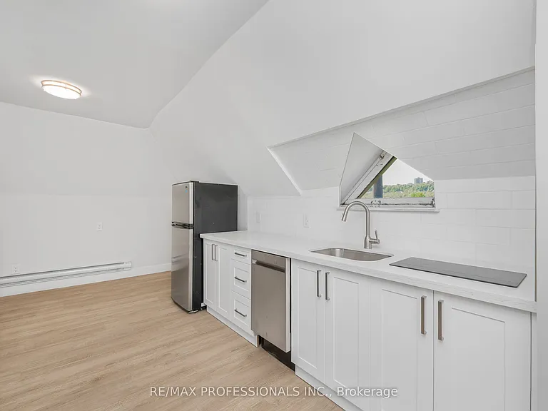 388 Wilson St #3 — Photo 3