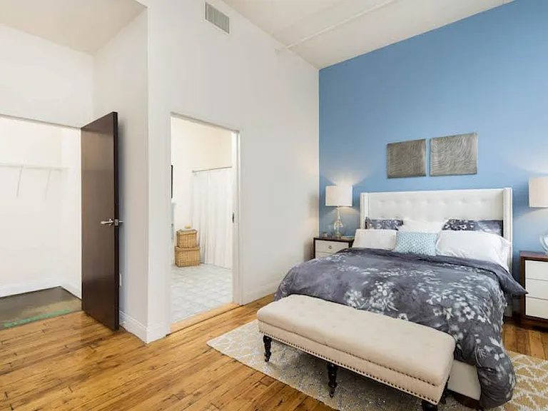 305 DUTTON STREET — Photo 3