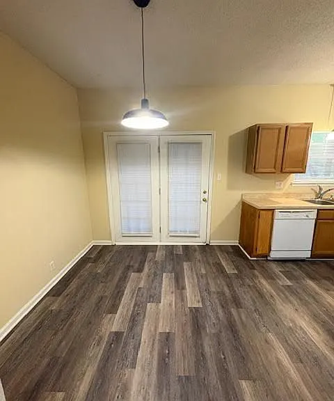 218 Cape Point Ln #A — Photo 5