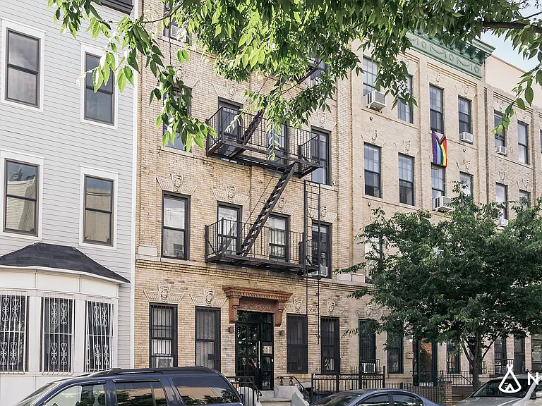 287 Troutman St #3A — Photo 9