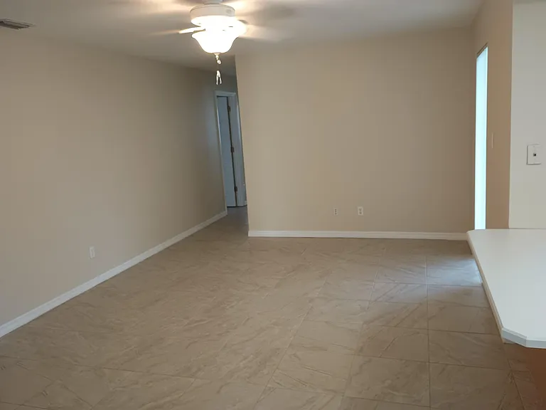 785 Rosada St — Photo 15