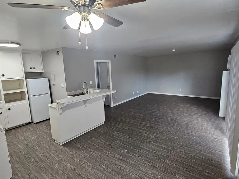Arden Fair Apartments — Photo 39