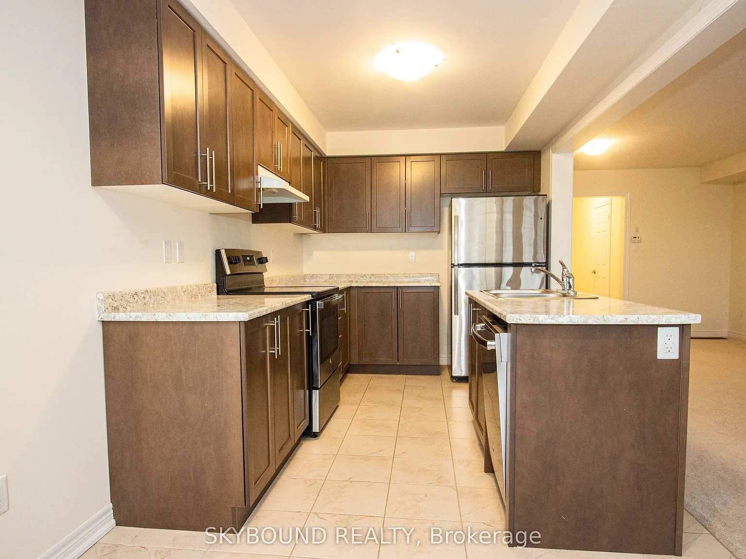 3 bed, $2,650 — Photo 2