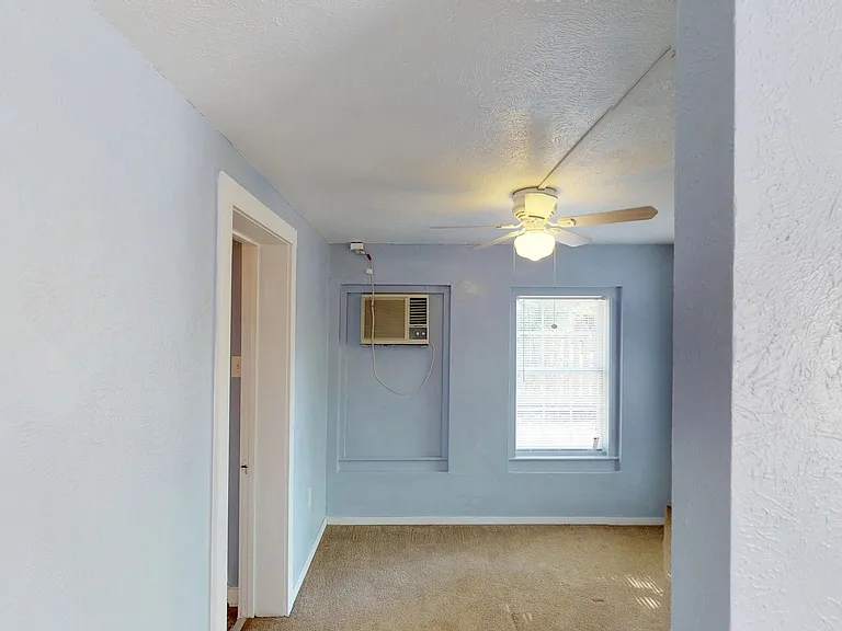 314 Texas St — Photo 14