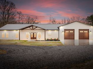 967 Green Ln, Cumberland Furnace, TN 37051