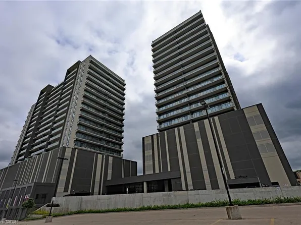 50 Grand Ave S #1004, Cambridge, ON N1S 0C2