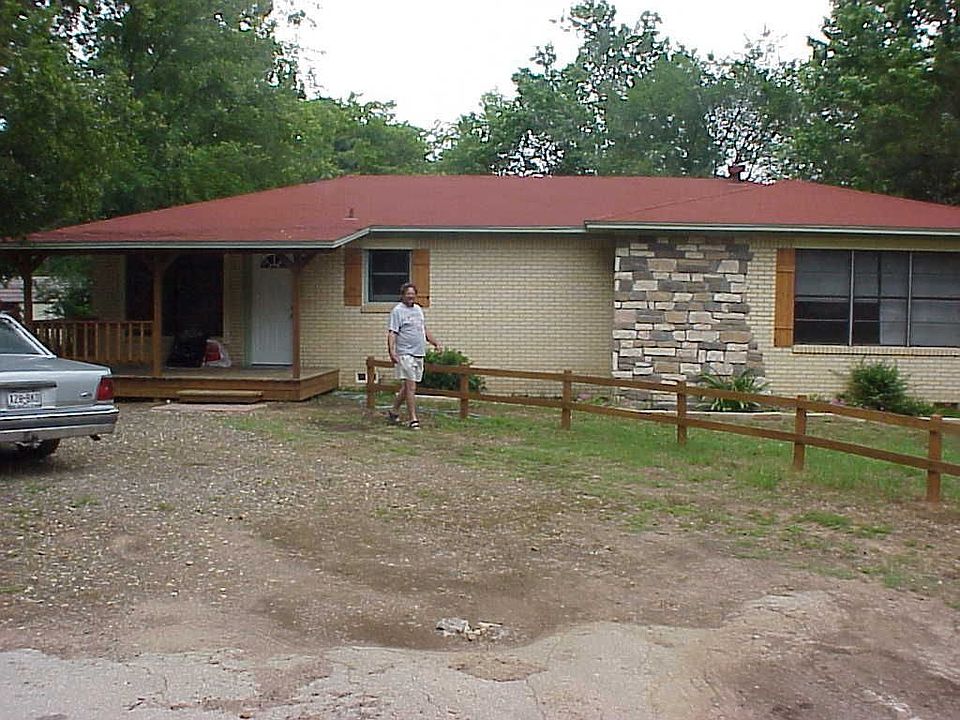 2nd image of 4000 Ida St