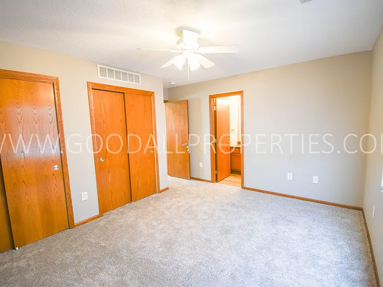 3504 163rd St — Photo 16