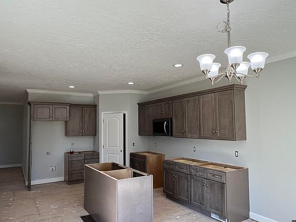 5th image of 4420 Countrywood Dr