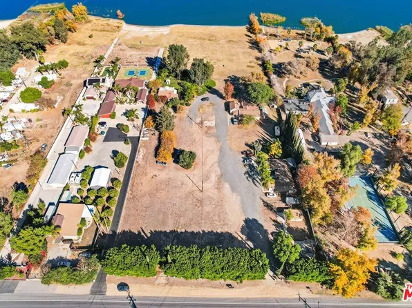 17704 Grand Ave, Lake Elsinore, CA 92530