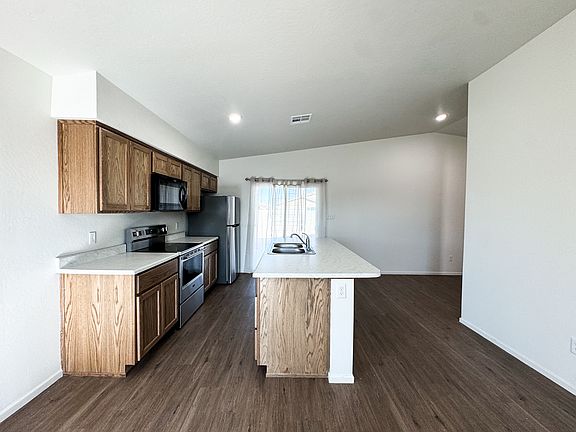 5th image of 7862 E 46th Pl