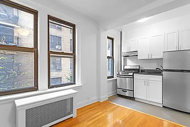 Rented by Cooper & Cooper Real Estate